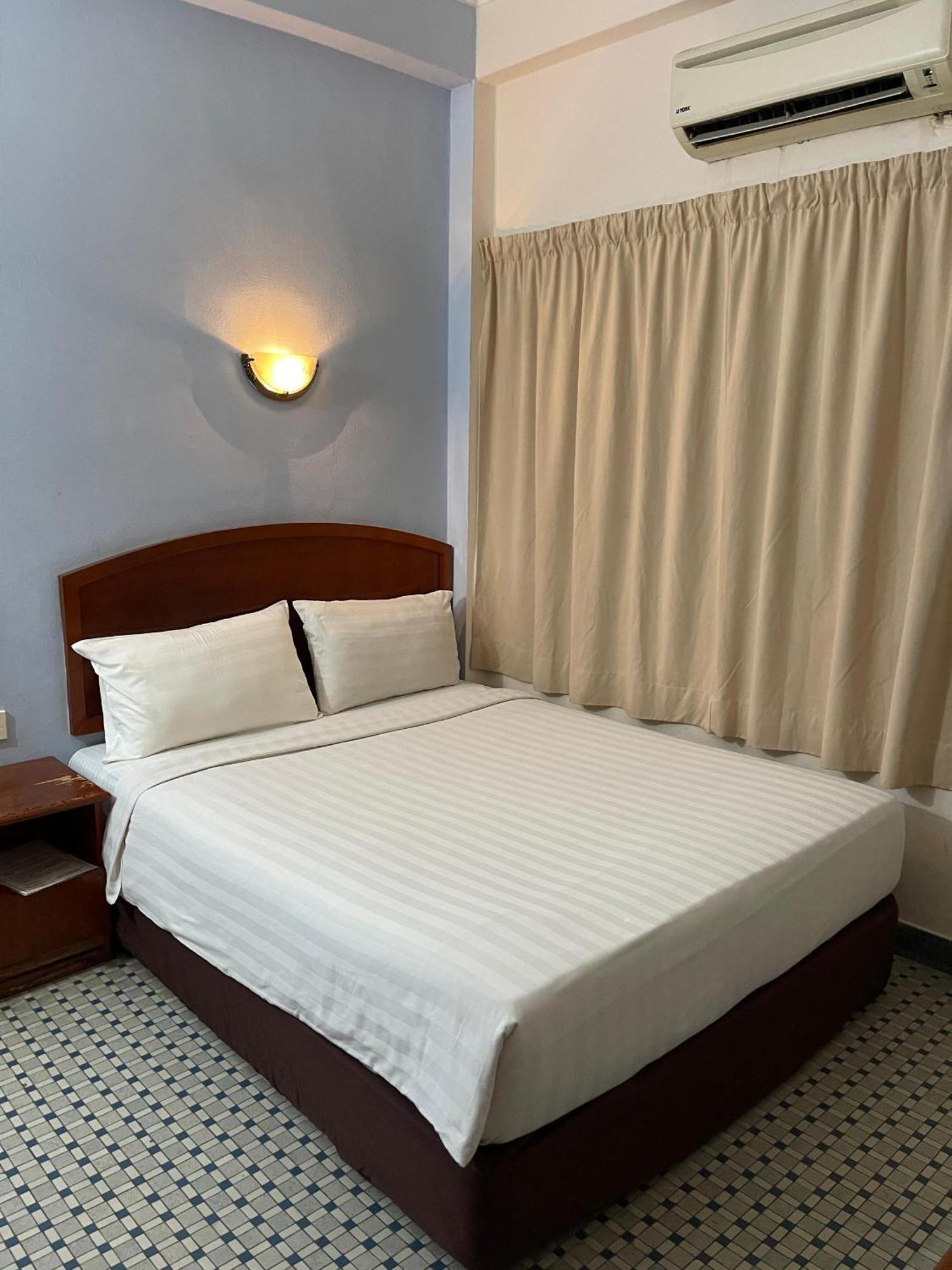 New Caspian Hotel Ipoh Exterior photo